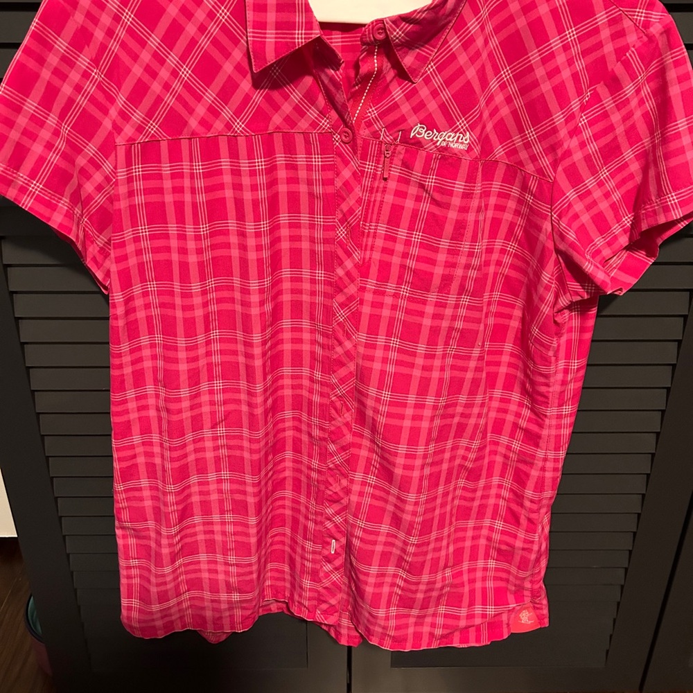 Bergan’s of Norway women’s short sleeve shirt XL